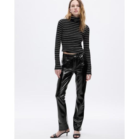 GAP Pants - Gap Black Mid Rise Vegan Patent Leather Baby Boot Pants Women’s Size 27/4 Short